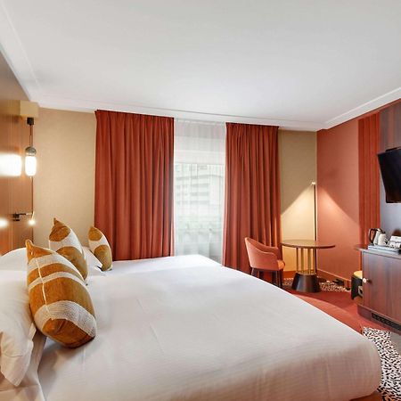 Nest Paris La Defense - Mgallery Пюто Екстер'єр фото A room at the hotel